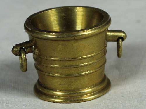 MINIATURE BRASS-SAND BUCKET BID NOW!