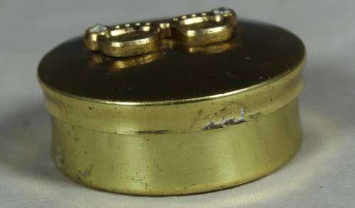 MINIATURE BRASS-PILL CONTAINER BID NOW!