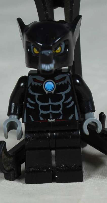 LEGO MINI FIGURINE-WILHURT(LEGENDS OF CHIMA LOC015)BID NOW!!