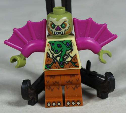 LEGO MINI FIGURINE-DR.O`NEIL(MUTATED TEENAGE MUTANT TURTLES TNT030)BID NOW!!