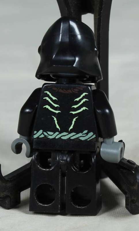 LEGO MINI FIGURINE-GORZAN(LEGENDS OF CHIMA LOC031) BID NOW!!