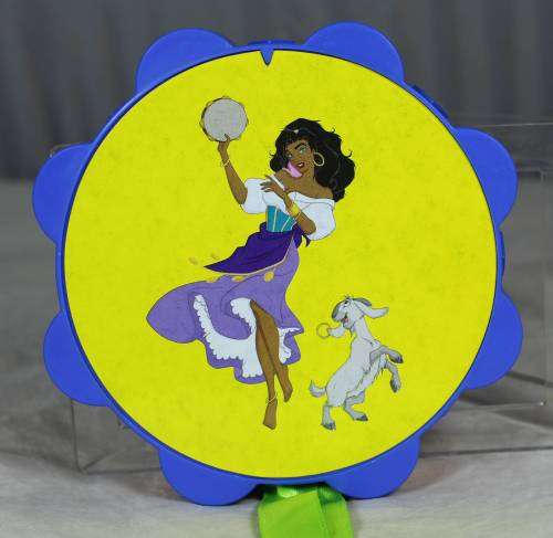 McDONALD`S HUNCHBACK OF NOTRE DAME (1996) TAMBOURINE BID NOW!