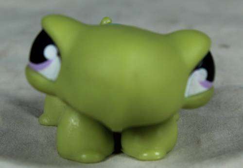 LITTLEST PET SHOP AUTHENTIC RANGE WITH A RED MAGNET(HASBRO 2004)TURTLE LPS149 ADORABLE!