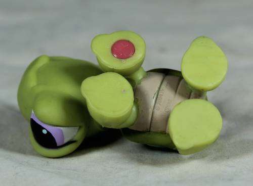 LITTLEST PET SHOP AUTHENTIC RANGE WITH A RED MAGNET(HASBRO 2004)TURTLE LPS149 ADORABLE!