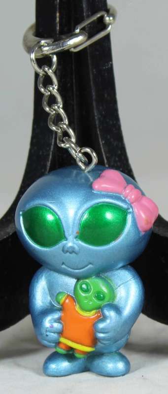 FAME MASTER - BLUE ALIEN HOLDING A TOY -BID NOW!