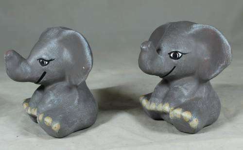 Elephant salt and pepper set
