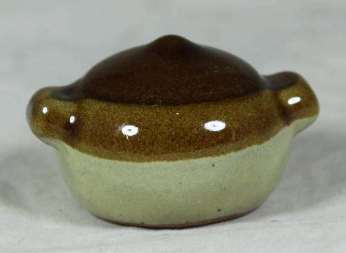 Miniature casserole pot