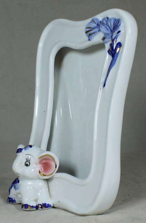 Porcelain photo frame with a baby elephant
