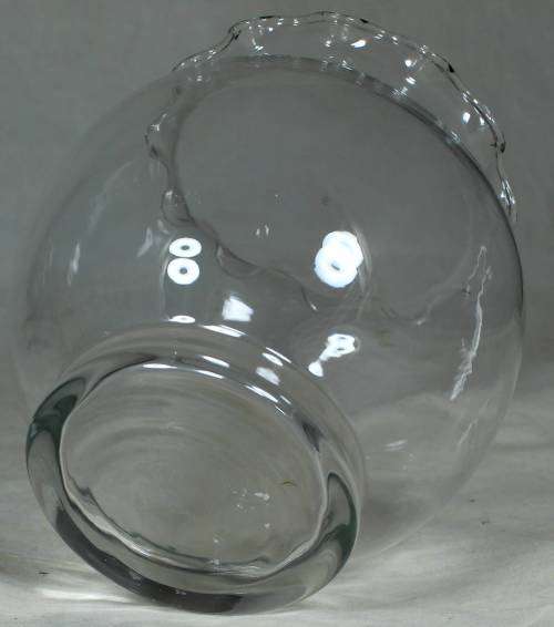 GLASS BULBOUS VASE