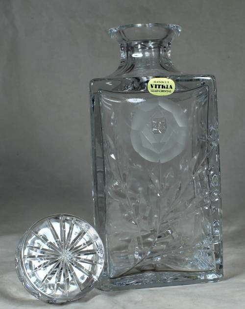 Vitria handcraft lead crystal glass rose cut decanter