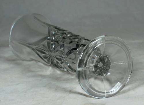 Elongated vase