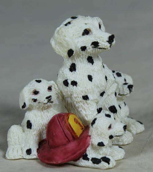 Plastic dalmatian family