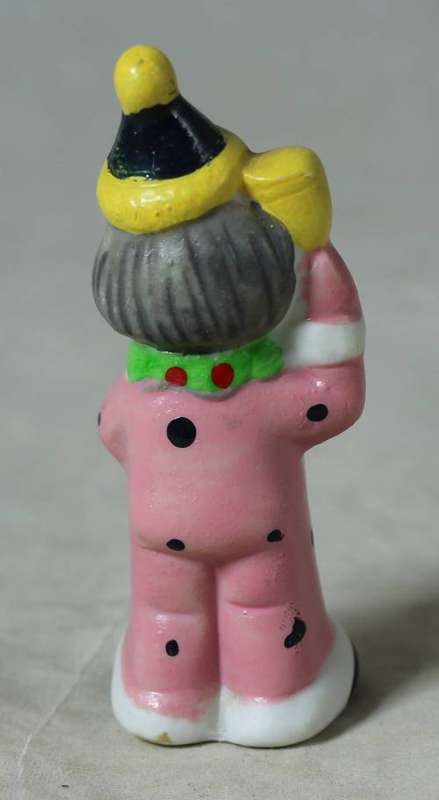 Miniature Clown -Playing the Maracas