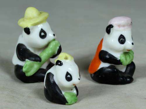 Miniature bear family