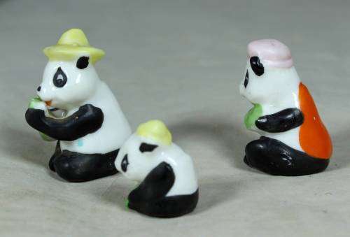 Miniature bear family