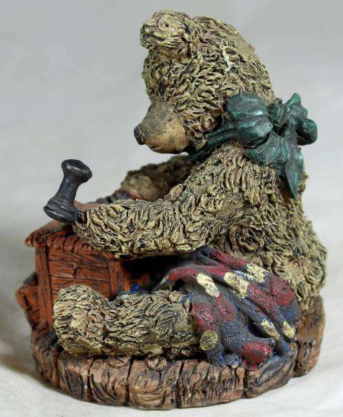Vintage bear collection by Leonardo - coffee grinder