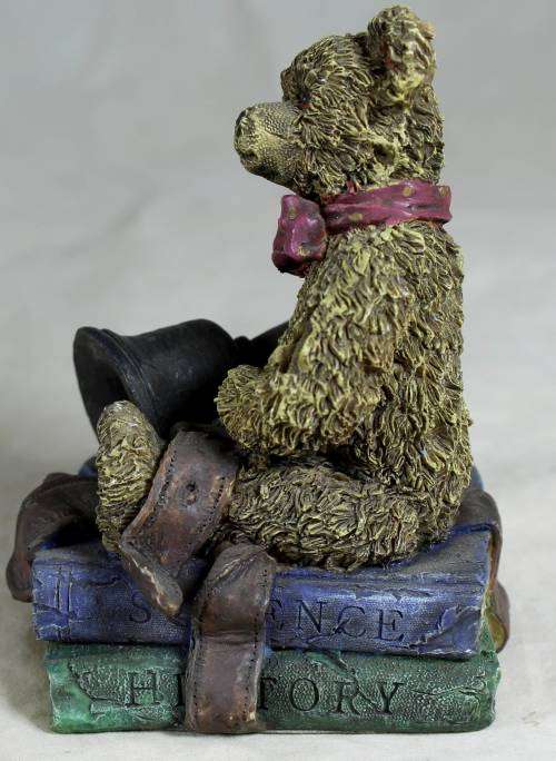 Vintage bear collection by Leonardo - bear with bell and school books