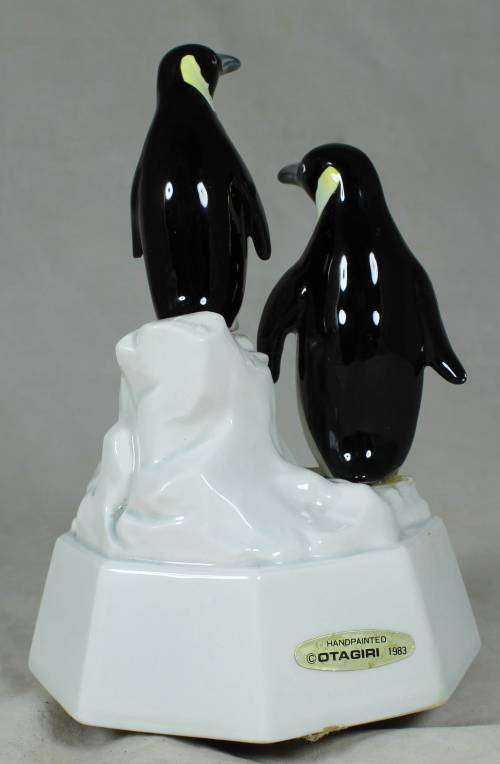 Porcelain Penguin music box