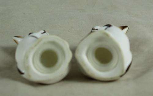 Porcelain cat salt & pepper set