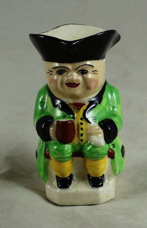 Small character mug