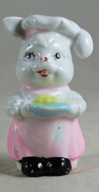 Rabbit pepper pot
