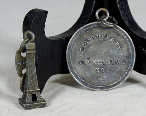 Pair of metal keyrings