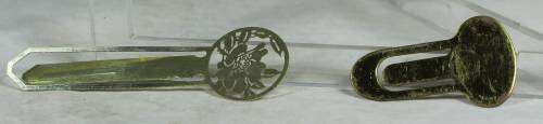 PAIR OF BRASS PAGE HOLDERS-BID NOW!!