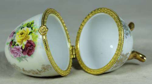 Porcelain Faberse style holder - roses motif