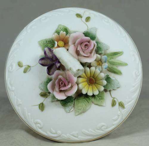 Balboa - hand made lidded container