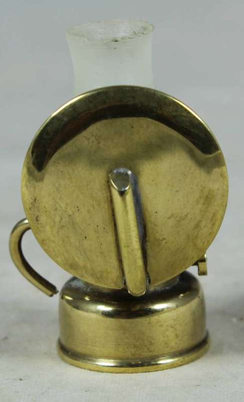Miniature brass paraffin lamp with reflector