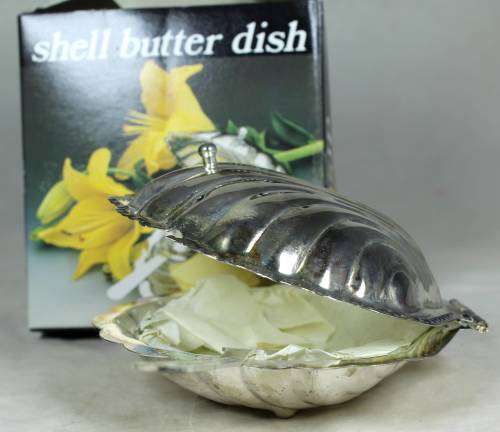 Shell butter dish