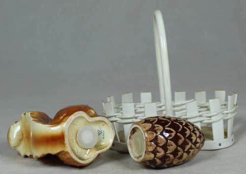 Goebels squirrel & acorn salt and pepper shaker in basket