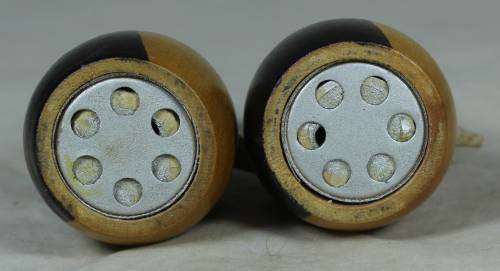Blick hat penguin salt & pepper shaker set