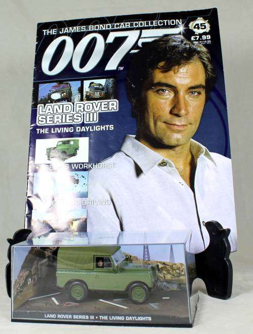 JAMES BOND 007 WITH MAGAZINE UNIVERSAL HOBBIES- Land Rover Series III (The Living Daylights #45)