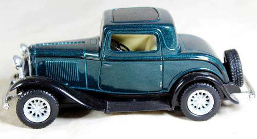 Kingsman 1932 Ford 3-Window Coupe -