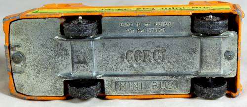 Corgi - Mini Bus