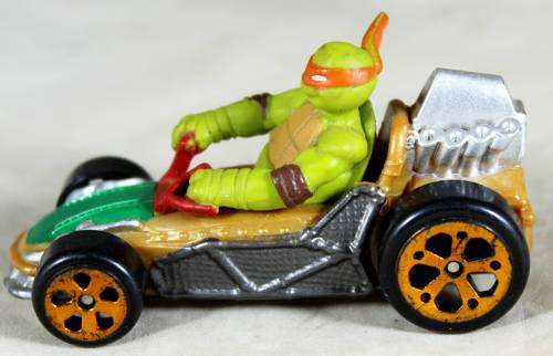 TMNT - T MACHINES - MIKEY IN PATROL BUGGY 2014 - BID NOW !!!