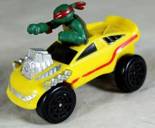 TMNT - T MACHINES - RAPHAEL IN MONSTER TRUCK - BID NOW !!!