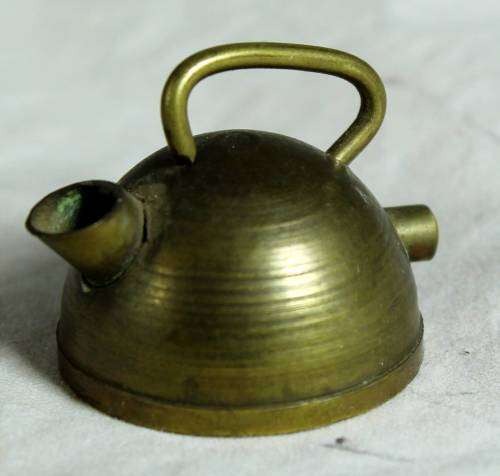 MINIATURE BRASS ELECTRICAL KETTLE - BID NOW!!!