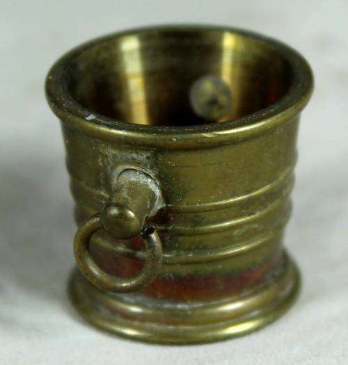 MINIATURE BRASS SAND BUCKET - BID NOW!!!