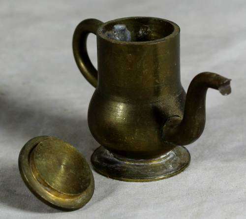 MINIATURE BRASS COFFEE POT - BID NOW!!!