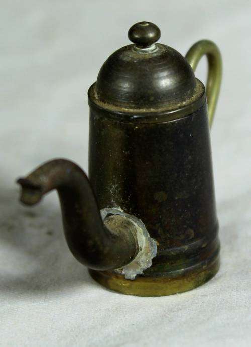 MINIATURE BRASS COFFEE POT - BID NOW!!!