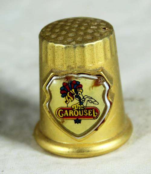 MINIATURE BRASS CAROUSEL THIMBLE - BID NOW!!!