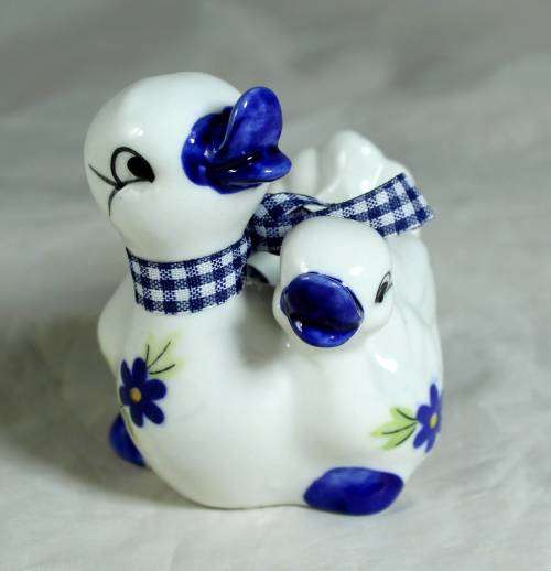 Duo Mother and Chick Trinket Bowl - Beautiful!