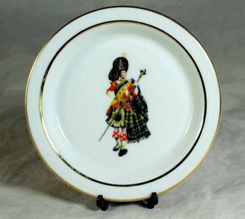 Dewars - Set of 12 White Label Small Plates - Beautiful!