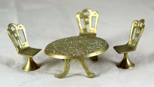 MINIATURE BRASS TABLE AND CHAIRS - BID NOW !!!