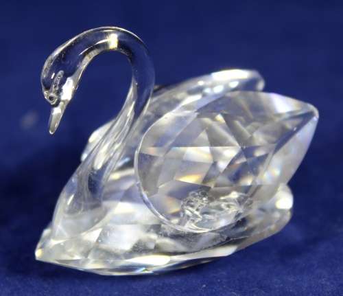 Swarovski crystal - swan