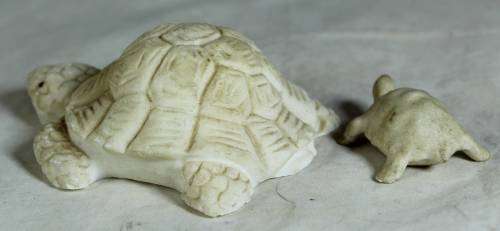 Small Molded White Tortoise with Baby  Bid Now!!