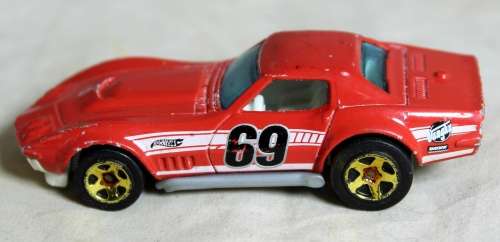 Hotwheels - `69 COPO Corvette (2010) - BID NOW !!!