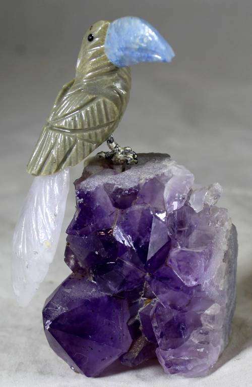 Semi Precious Stone - Bird on Rock - Green Bird - Beautiful!